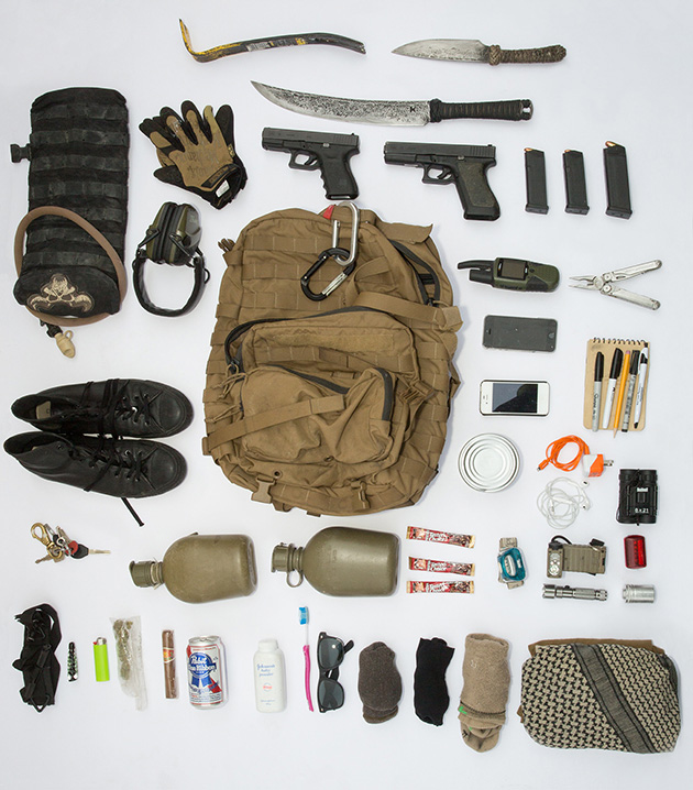 découvrez comment choisir le kit de survie apocalypse adapté à vos besoins pour être prêt en toutes circonstances face aux situations d'urgence.